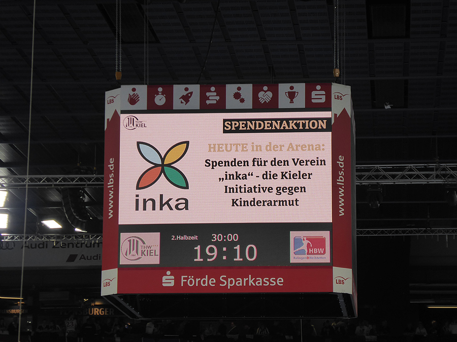 Spendenaktion in der Sparkassen-Arena-Kiel